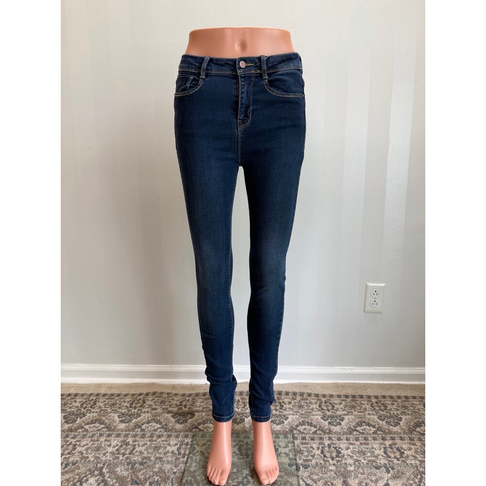 ZARA Premium Wash Skinny Jeans Sz 6